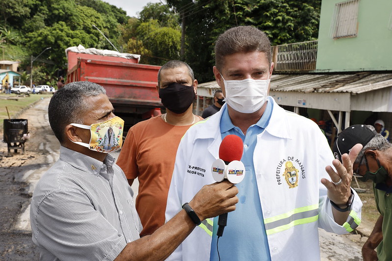 Prefeitura realiza mutirão de infraestrutura na zona Leste