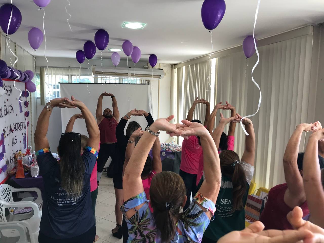 Prefeitura de Manaus e parceiros promoveram “Workshop com Elas” em ação de embelezamento na zona Sul