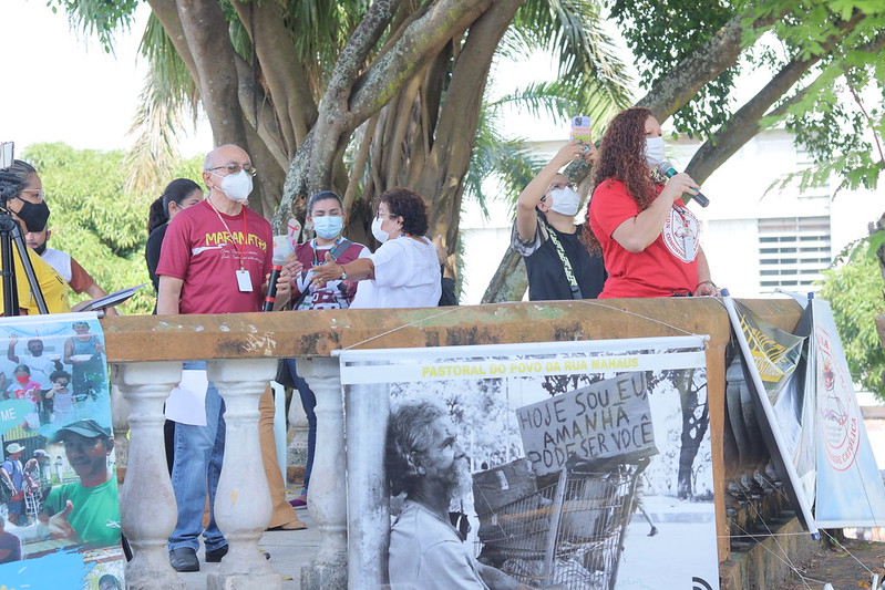 Prefeitura de Manaus oferece vacina contra a Covid-19 e outros serviços no Dia de Luta da População em Situação de Rua