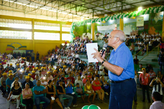 José Melo relembra lançamento do ‘Banco do Povo’