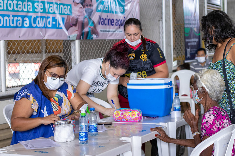 Prefeitura fecha domingo de intensificação de vacinação com quase 3 mil doses aplicadas