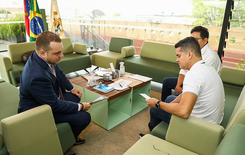 Prefeito envia à CMM mensagem para licenciar antenas para a chegada do 5G em Manaus