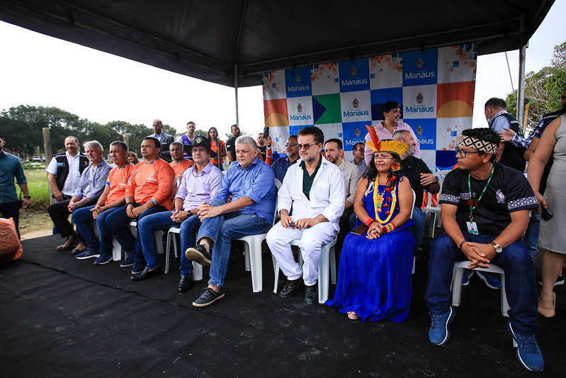 Prefeito David Almeida entrega o primeiro cemitério indígena urbano do país