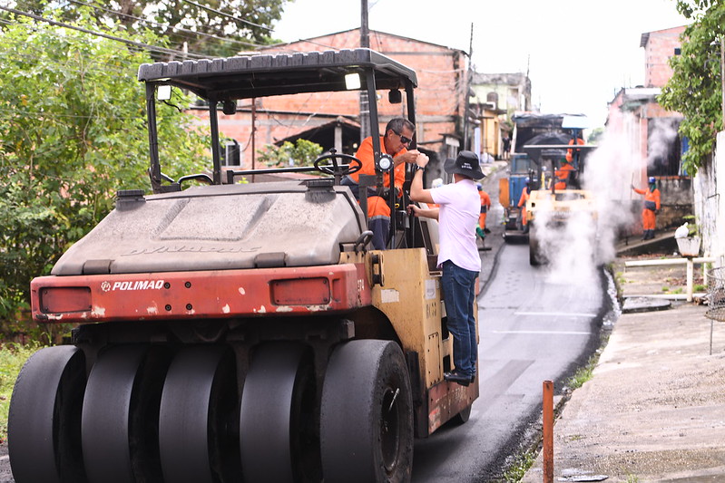 Mais de 2,4 toneladas de asfalto serão usadas para recuperar vias do Parque 10