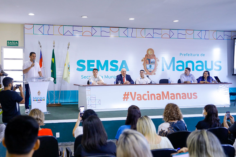 Prefeito David Almeida apresenta projeto de novas unidades de saúde garantidas por emendas parlamentares