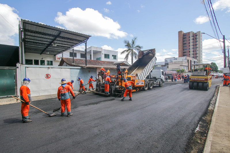 Parceria entre Prefeitura de Manaus e governo do Amazonas reestrutura mil ruas em 60 dias