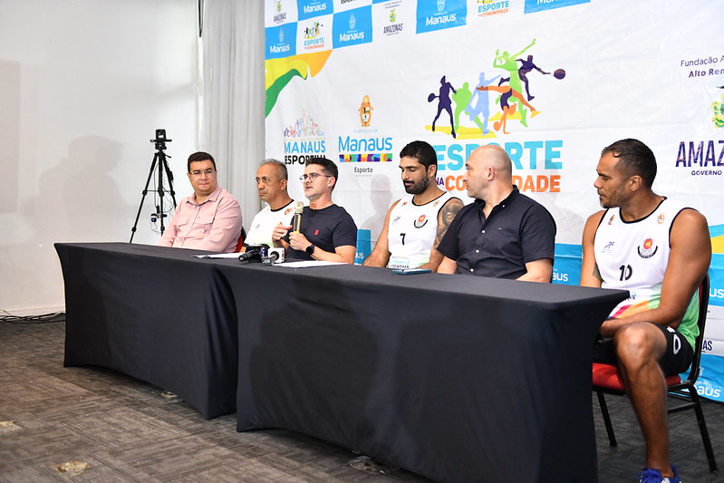 Prefeito David Almeida apresenta primeiros reforços do Manaus Vôlei para a Superliga C e destaca investimentos no esporte