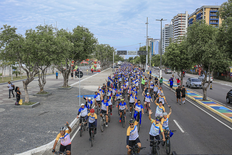 ‘Pedala Tour’ reúne mais de 1,6 mil ciclistas em Manaus