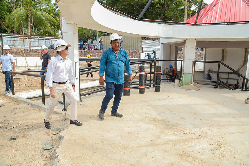 Prefeito David Almeida vistoria obras de conclusão do Local Casa de Praia