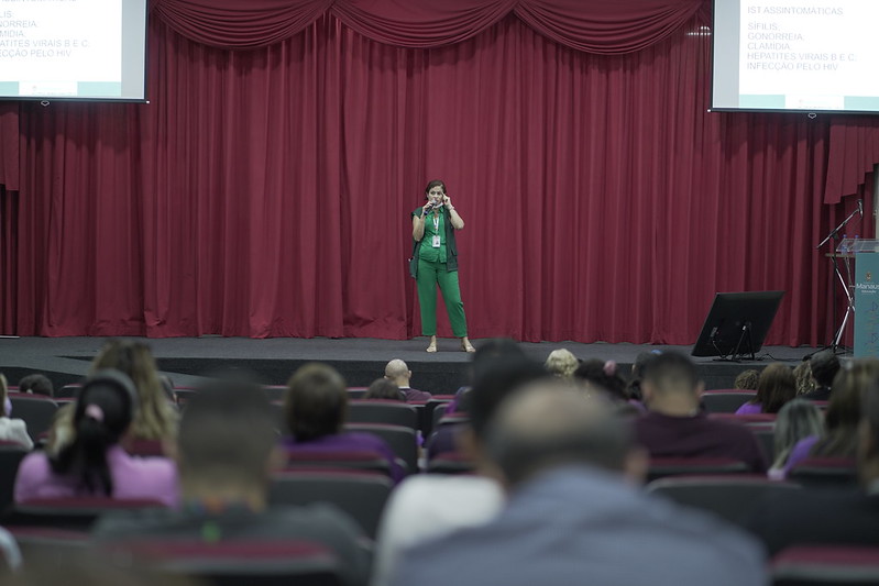 Prefeitura de Manaus encerra semana sobre as Infecções Sexualmente Transmissíveis com palestra para servidores da Semed