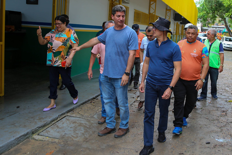 Prefeito visita áreas afetadas pelas fortes chuvas deste sábado, 25/3