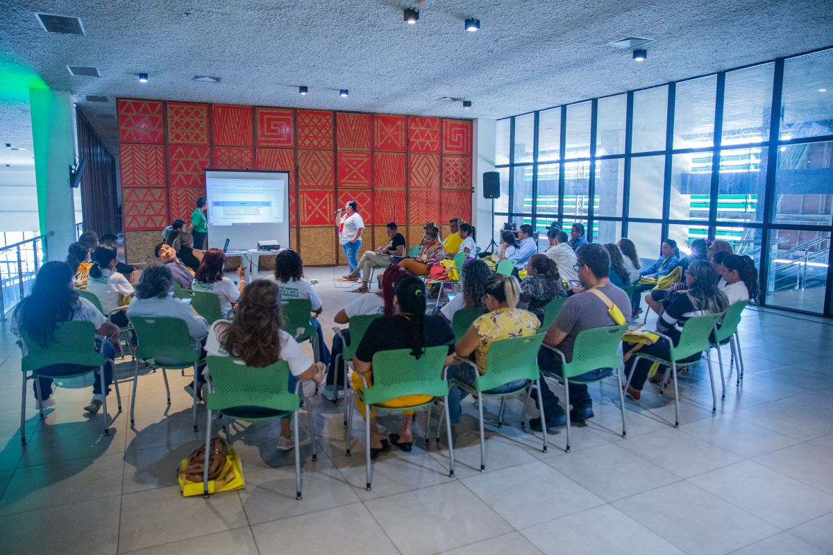 Gestores, trabalhadores e usuários da rede de saúde de Manaus elaboram propostas para garantir avanços no SUS