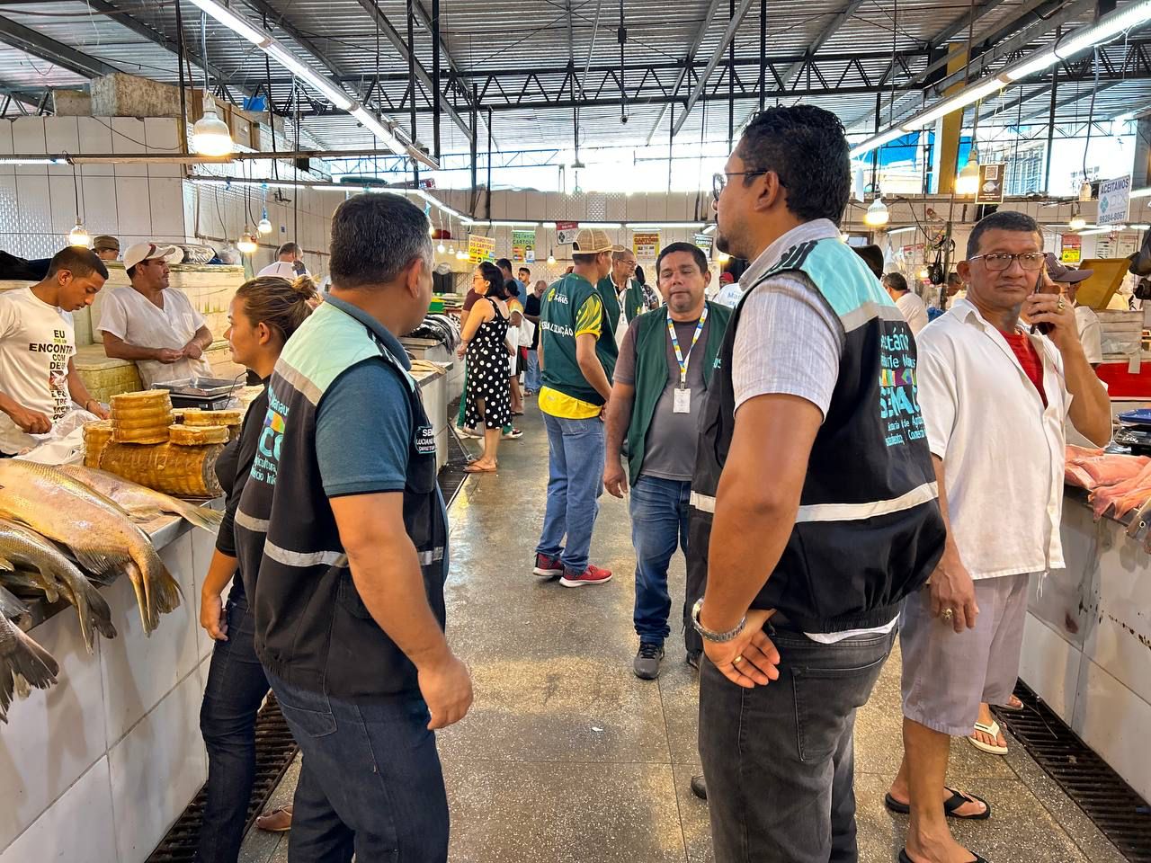 Prefeitura de Manaus intensifica fiscalização nas feiras abastecedoras de pescado