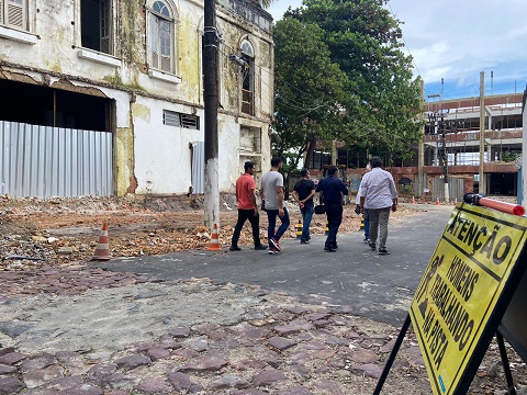 Prefeitura faz estudos para reduzir poluição visual aérea em projetos de revitalização no centro de Manaus