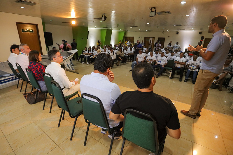 Prefeito destaca apoio aos produtores durante abertura do 1º Encontro das Comunidades