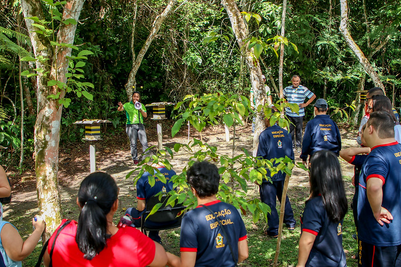 Alunos da Educação Especial da Prefeitura de Manaus visitam Instituto Soka Amazônia