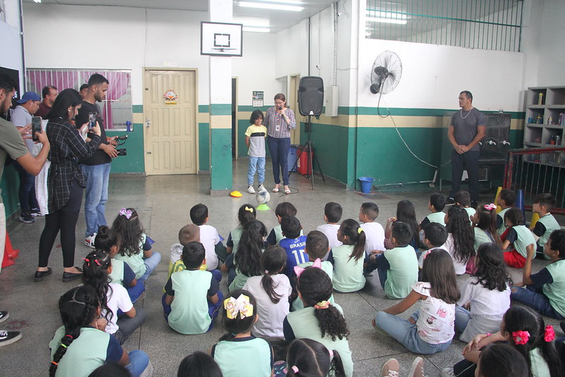 Aluno de escola da Prefeitura de Manaus se destaca no futebol e vai treinar no Corinthians