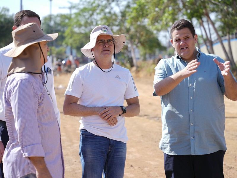 Prefeito destaca avanço das obras de construção da ciclovia na Ponta Negra e anuncia entrega para o mês de setembro